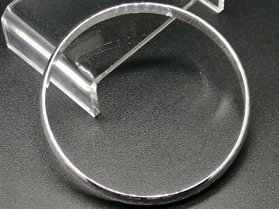 Thumbnail: 925 Silver Hammered Round Bangle