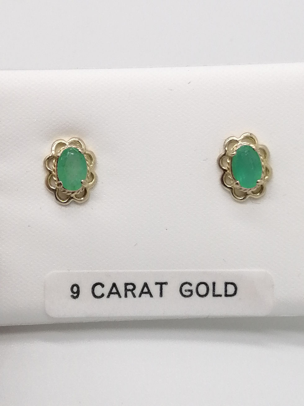 Thumbnail: 9ct Gold Frill Edge Emerald Stud Earrings