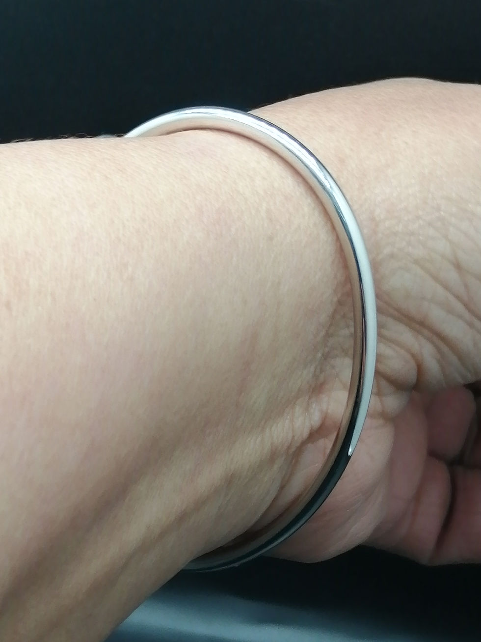 Thumbnail: 9ct White Gold Torque Bangle with Balls