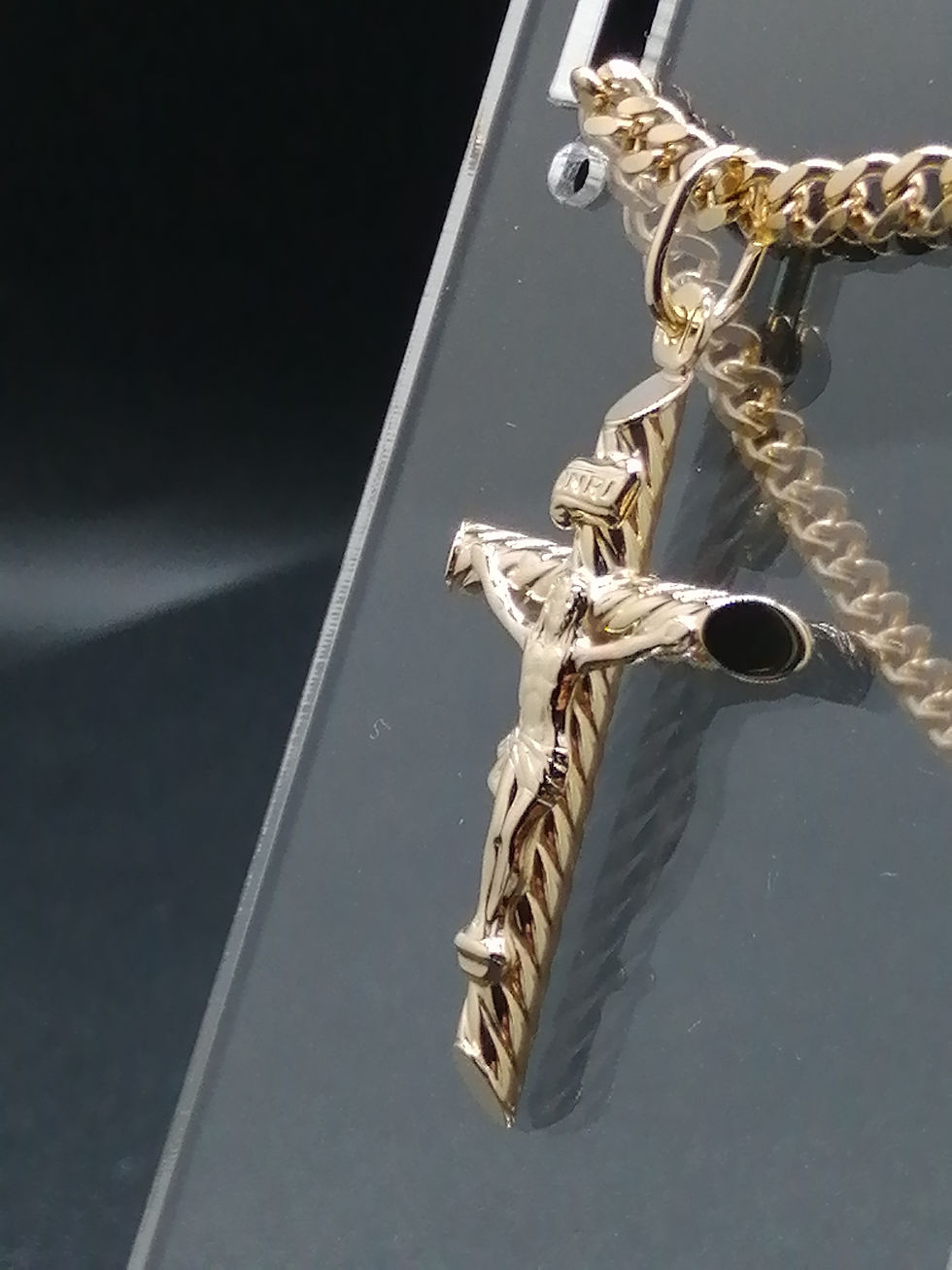 Thumbnail: 9ct Yellow Gold Twist Crucifix Pendant