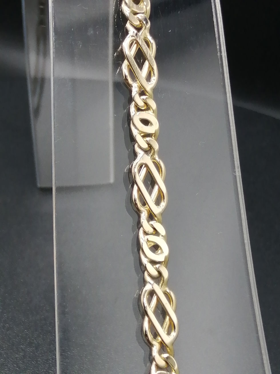 Thumbnail: 9ct Yellow Gold Celtic Occhio Bracelet