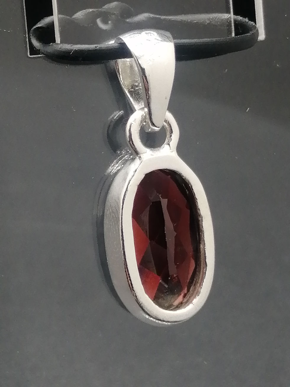 Thumbnail: 925 Silver Garnet Rub Over Oval Pendant