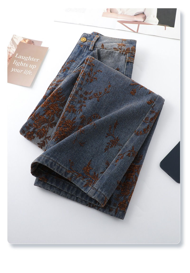 Thumbnail: 2026 Fashion Jacquard Jeans Women's Vintage Washed Denim Straight Trousers Autum