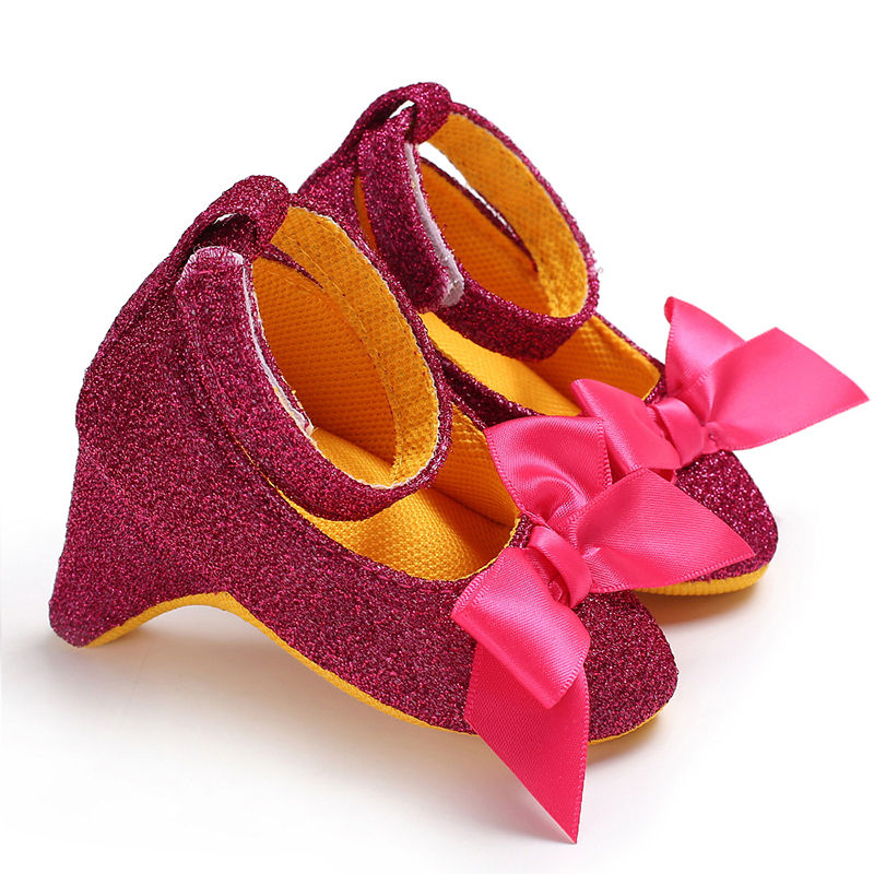 Thumbnail: Glittery pink wedge shoes with bows