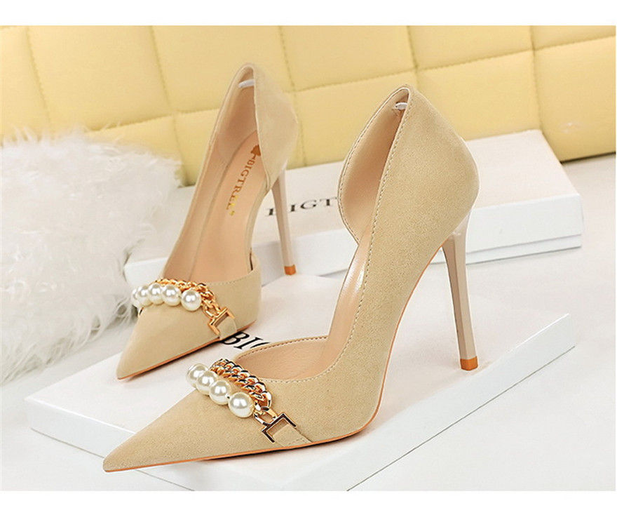 Thumbnail: 2025 New Fashion Pearl Chain Office Women Pumps Black Flock Side Hollow High Hee