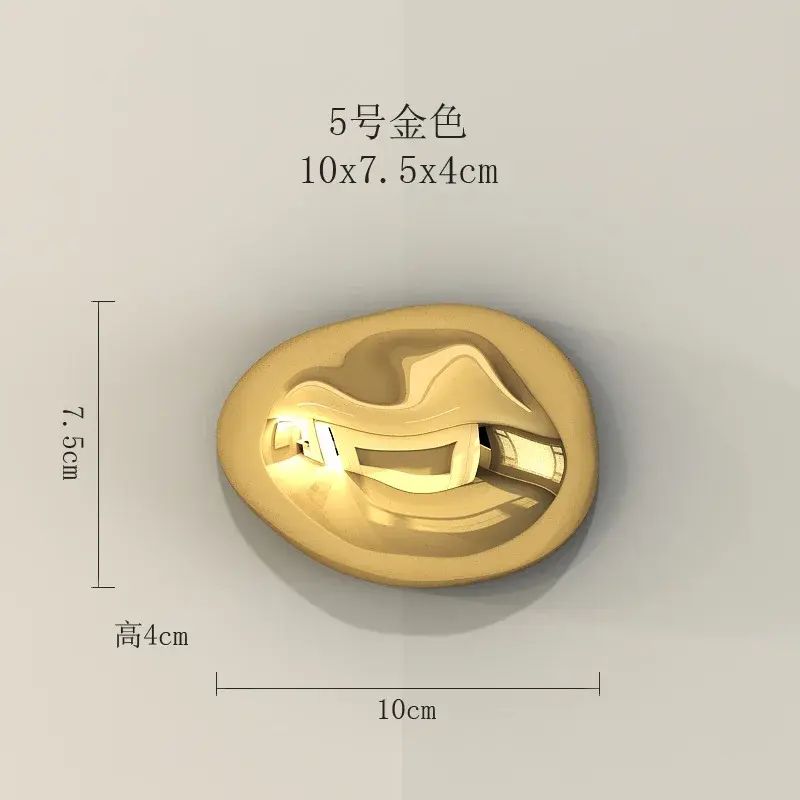 Thumbnail: No. 5 Gold abstract decorative object, 10x7.5x4cm