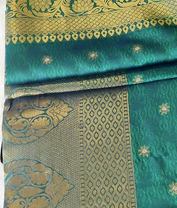 Green Kanjivaram Silk Saree With Golden Border