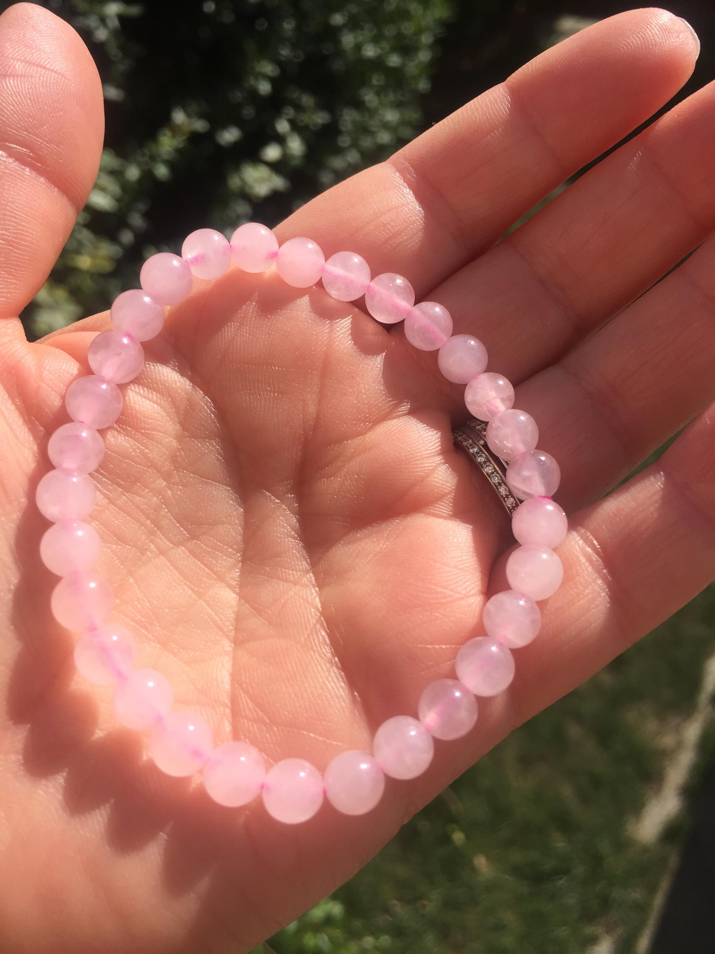 Quartz Rose, bracelet - 8 €