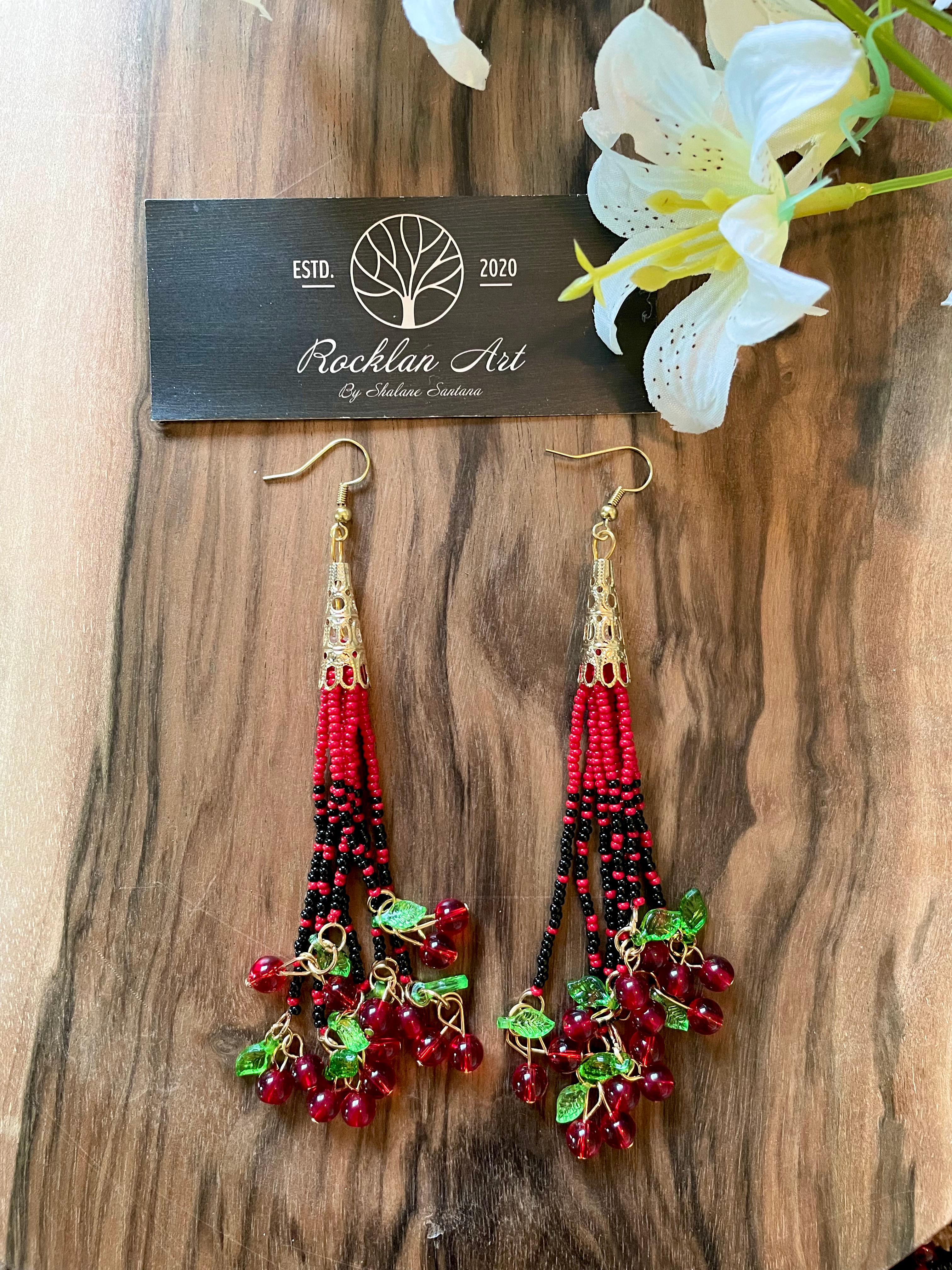Small beaded fringe earrings 🍒