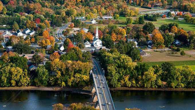 Why You Should Spend Your Next Vacation in a Small Town EN-US