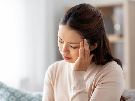 【春に多い頭痛】気圧変化と首こりの関係とは?
