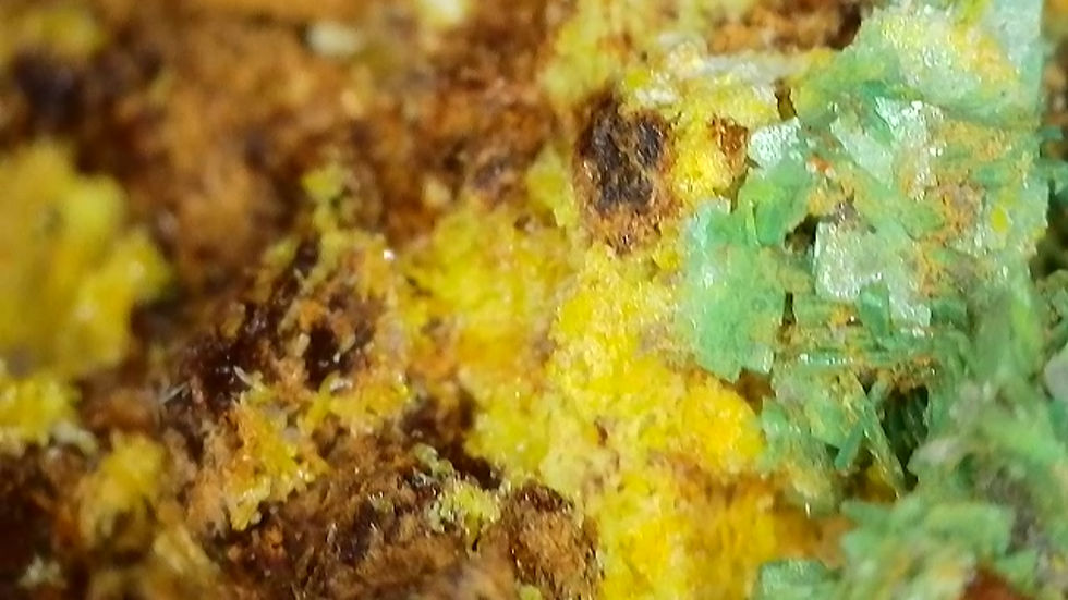 Thumbnail: Fine Specimen of Parsonite, Metazeunerite from Shazijiang U Deposit