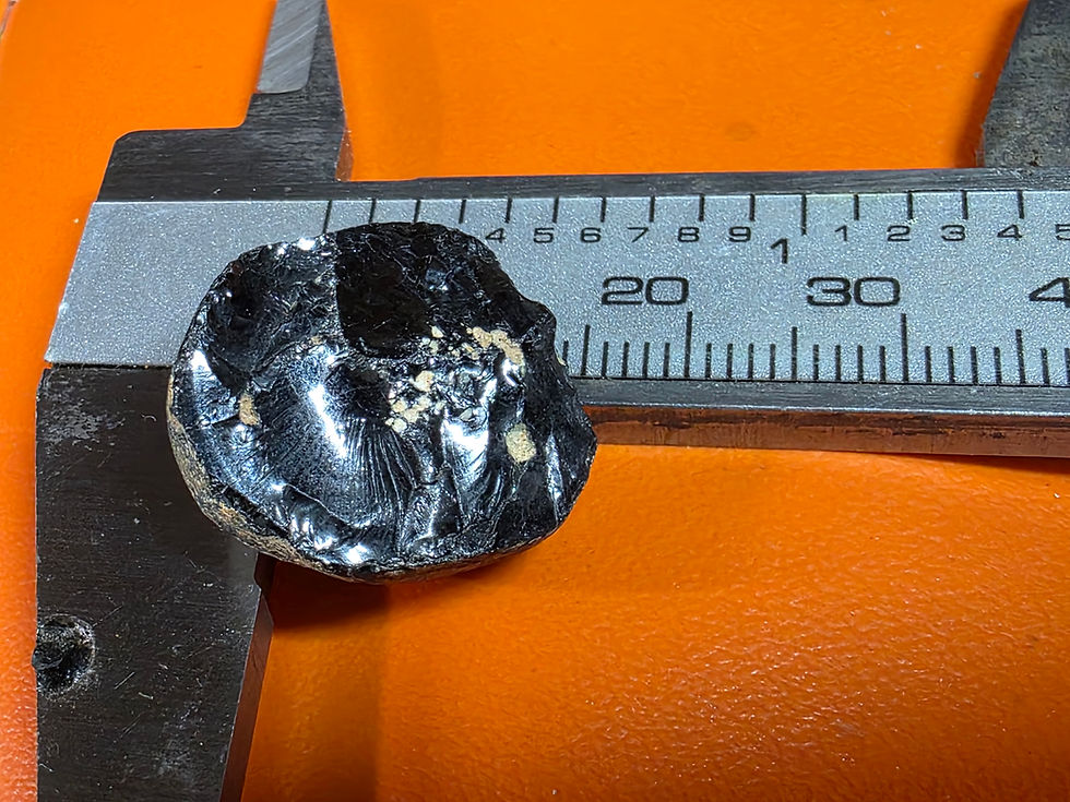 Thumbnail: 125,000 cpm Crystalline Thorite from Myanmar 9.8 grams
