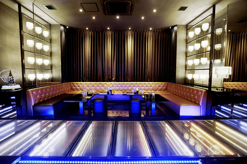 メインフロアーソファー席2