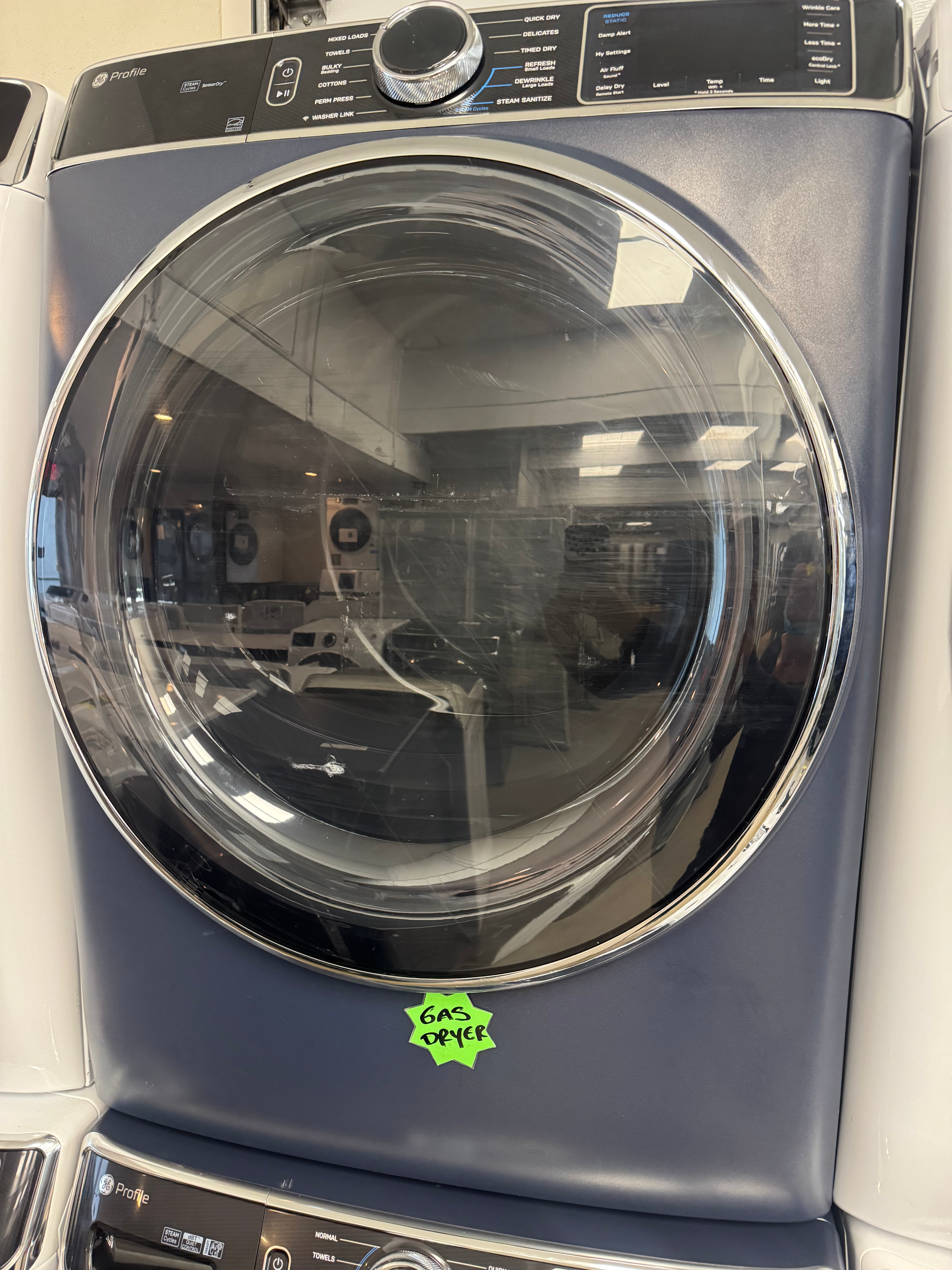 GE Profile Front Load Smart Gas Dryer with 7.8 cu ft Capacity, Steam Cycle