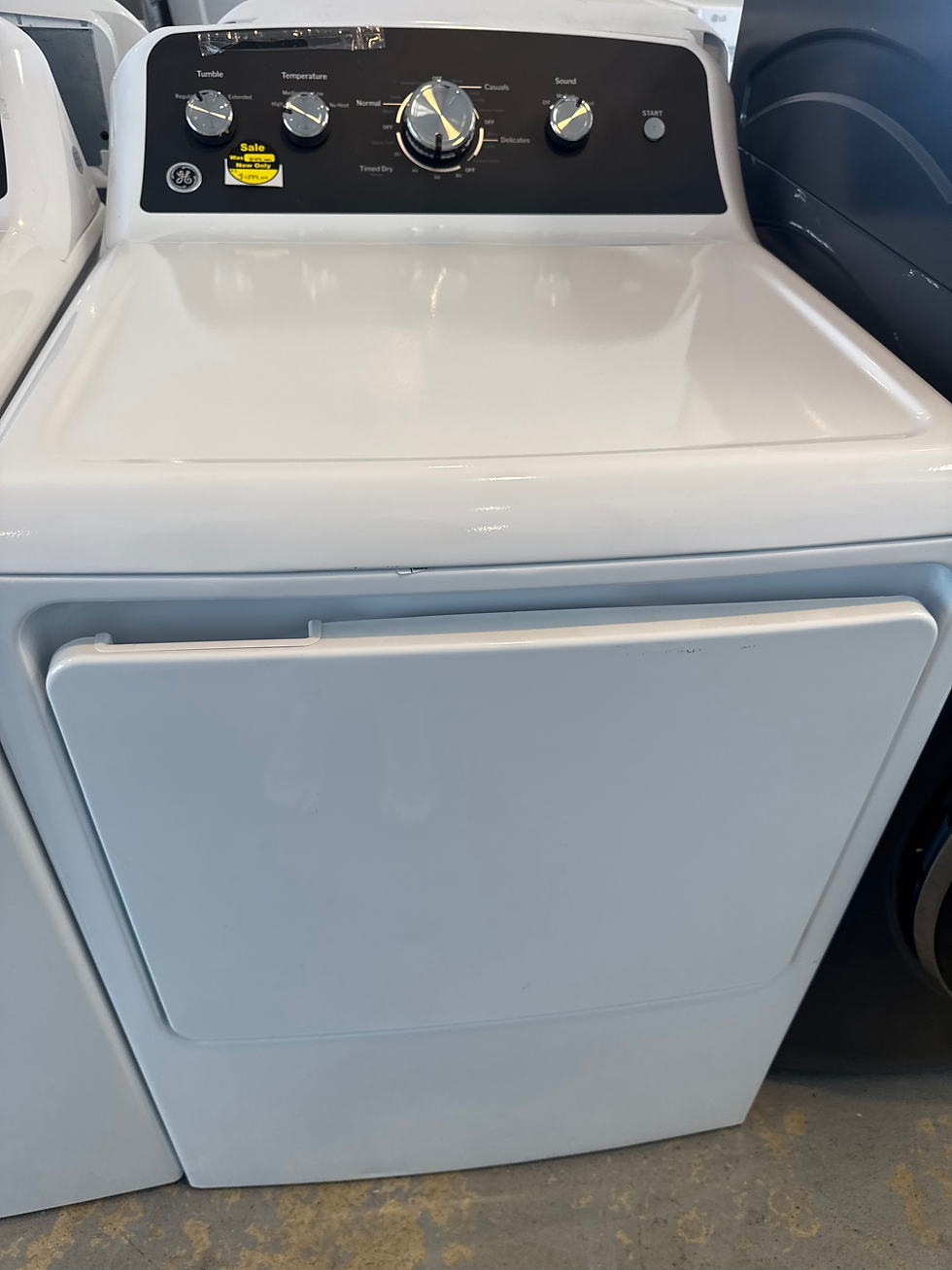 Thumbnail: GE - 7.2 Cu. Ft. Electric Dryer with Long Venting up to 120 Ft - White with Matt