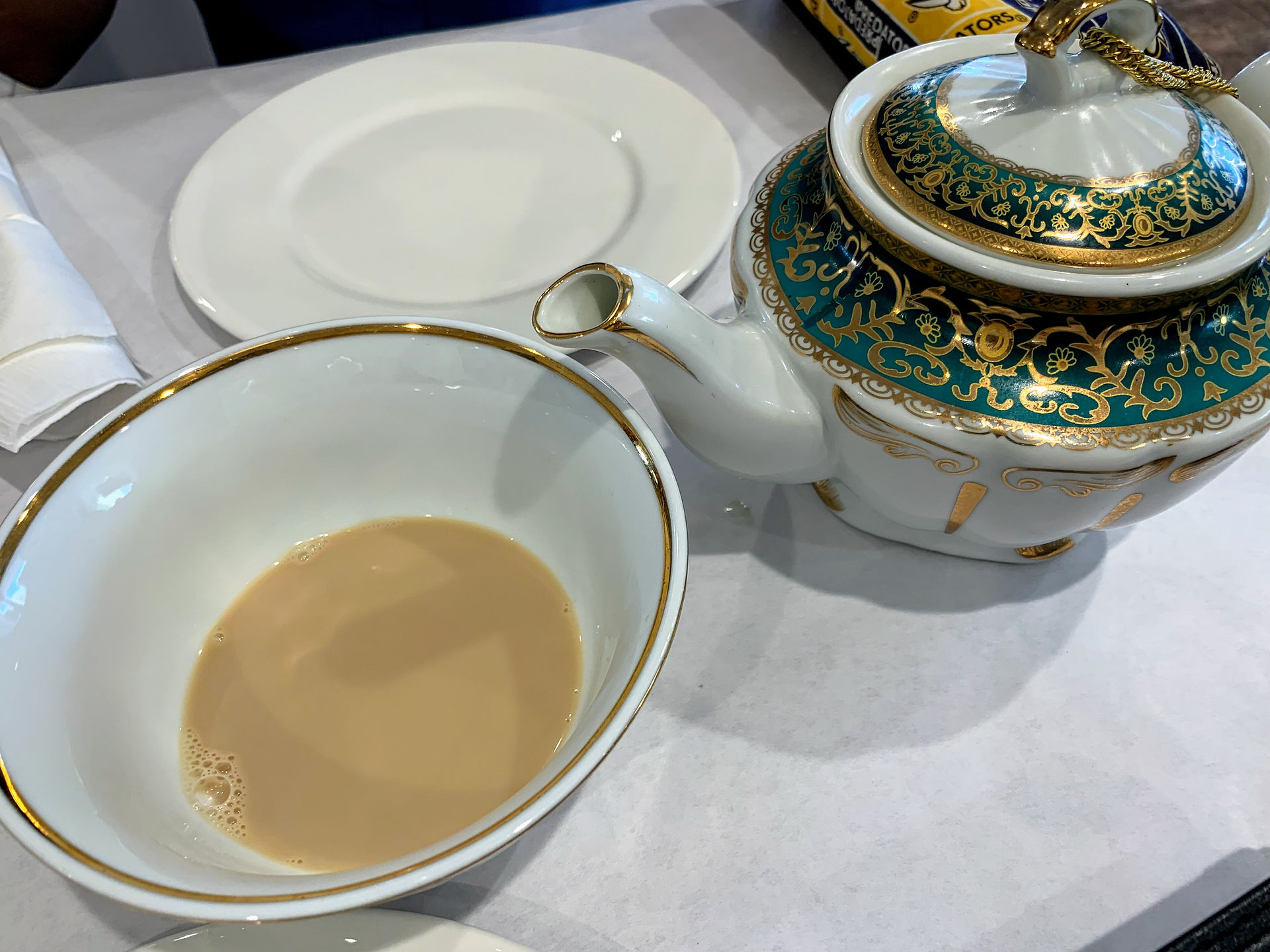 Uyghur Milk Tea (A bit smoky and salty in flavor)
