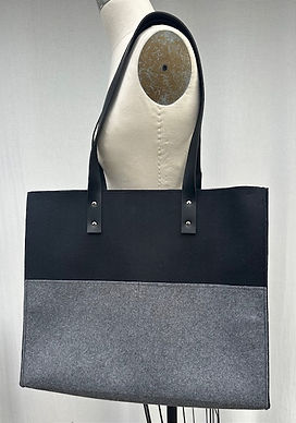 日本未入荷☆leather edge canvas bag (large)/hetherment Canvas Cinch Bucket Bag Canvas Cinch Bucket Bag | Hyer Goods