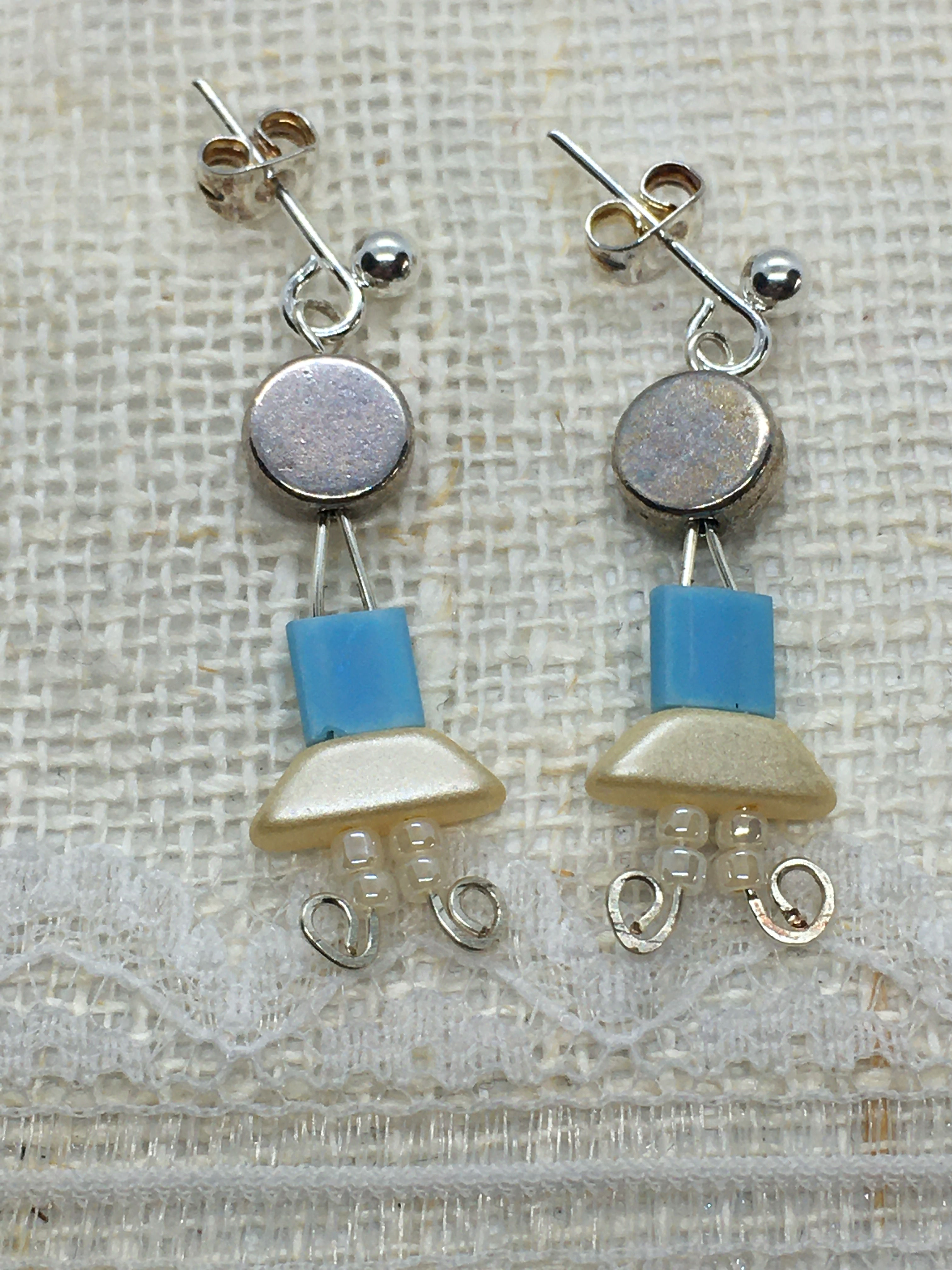 Lady Blue/Cream Earrings