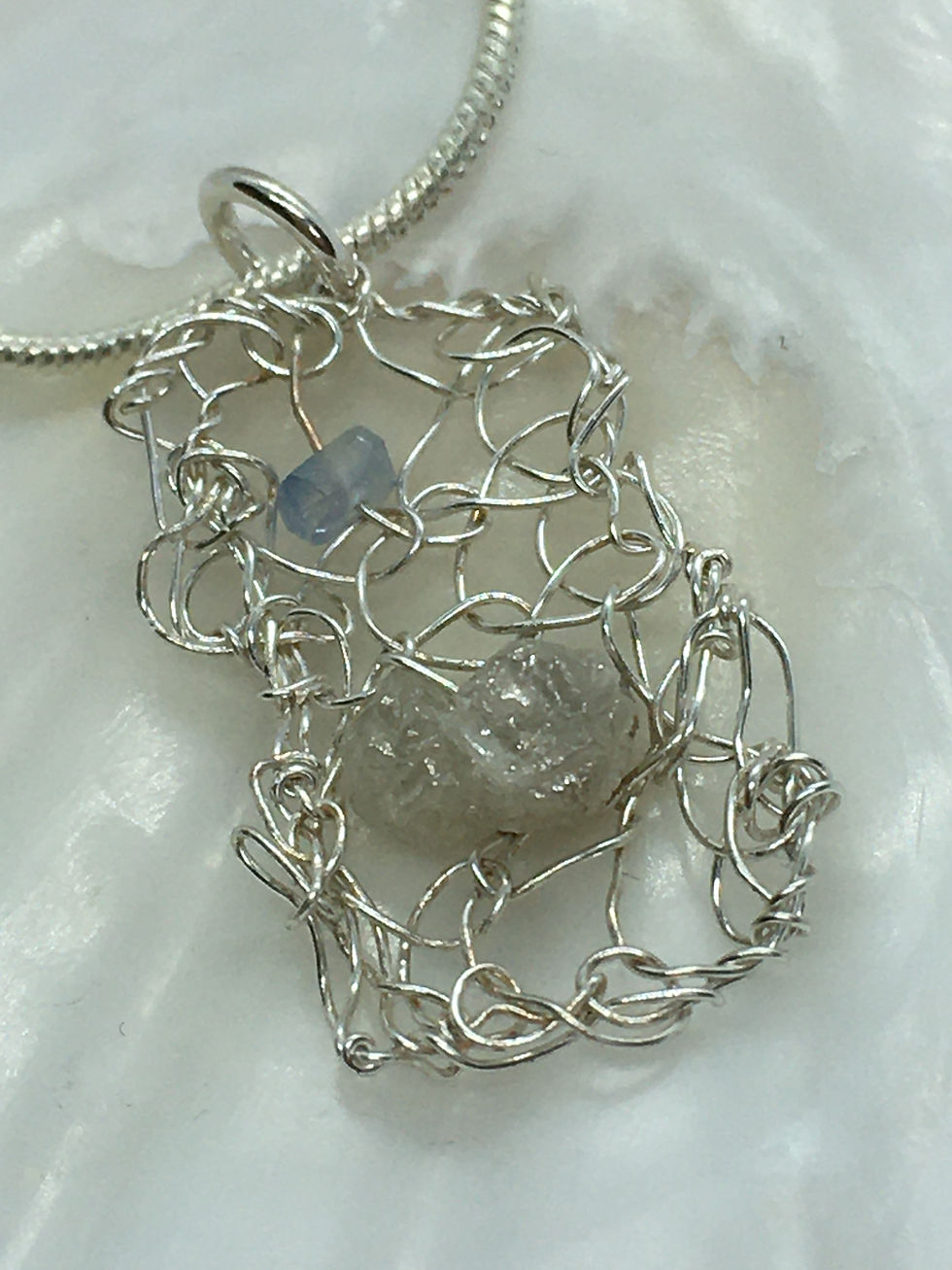 Thumbnail: Diamond and sapphire pendant