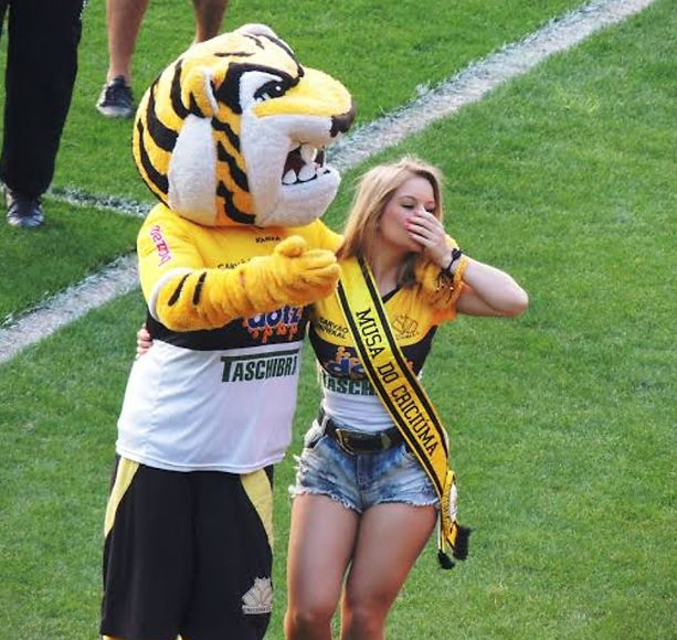 O TIGRE É CAMPEÃO CATARINENSE.