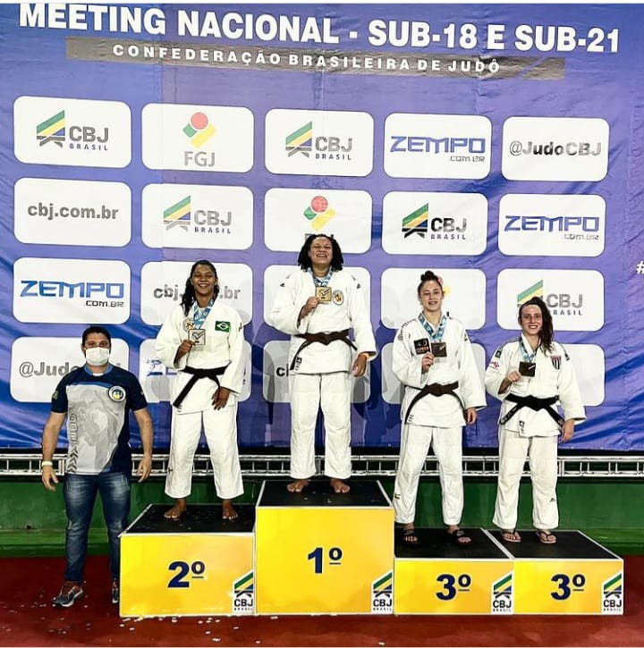 equipe de Atibaia no Meeting Nacional da modalidade