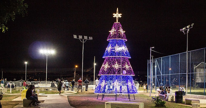 “Natal Iluminado” enfeita Atibaia com luz e esperança