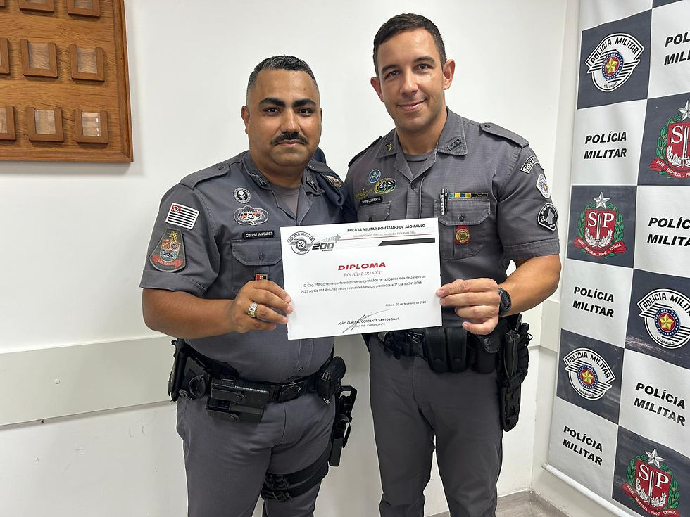 Cabo PM Antunes e o Capitão PM Corrente