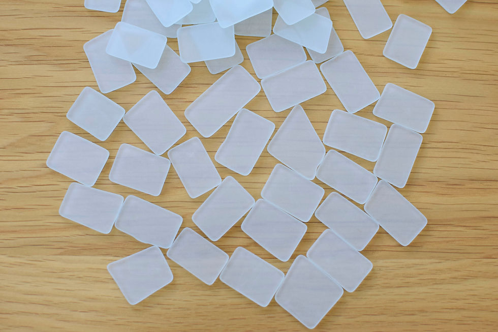 Miniatyrbilde: Sea glass. Diy glass pieces. Smooth white glass. Ocean glass. Beach glass. Aquarium glass. Mosaic sea glass. Frost sea glass.