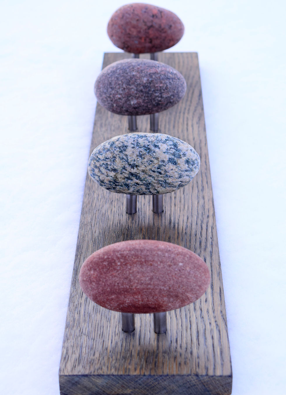 Miniaturebillede: Baltic beach stone wall hanger. Natural sea rock wall coat hangers. Wood hanger wall coat rack.