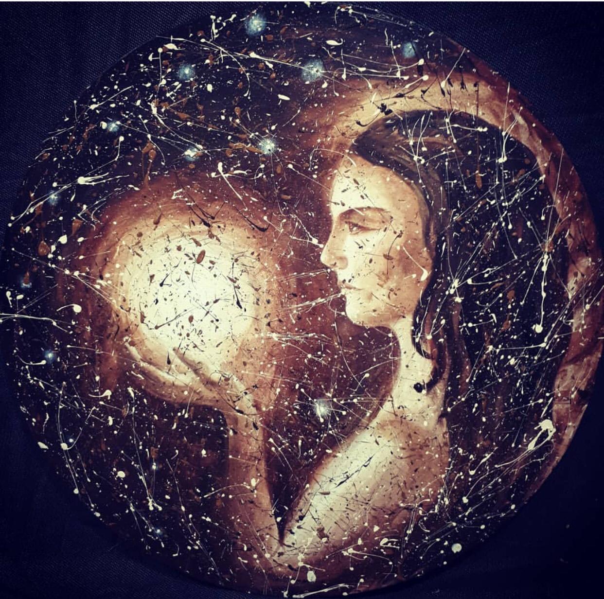 Ekaterina Khazina light and woman
