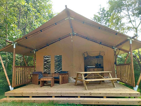 Lodge avec sanitaire