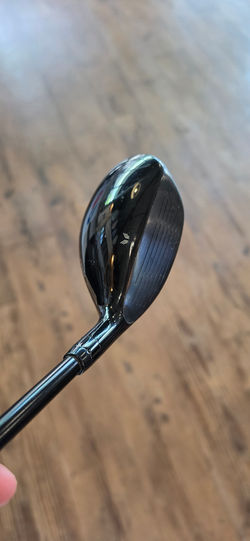 Wilson hybride n°4 D9 (22°)