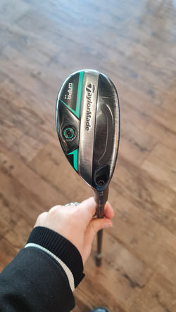 Taylormade hybride n°4 GAPR Hi (22°)