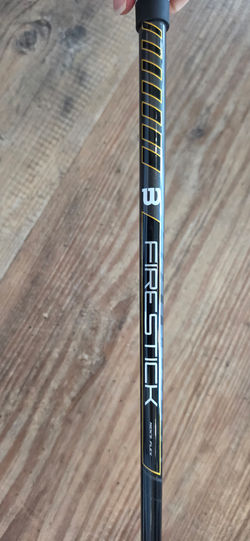 Wilson demi-série débutant bois 3 + hybride 5 + putter + SW+9+7