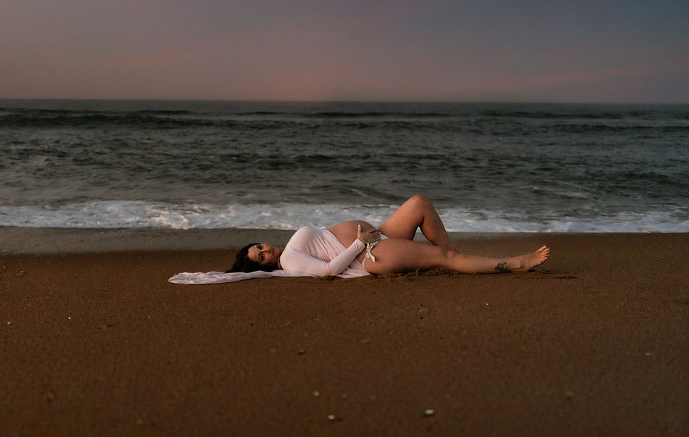 knot and anchor photography maternity session