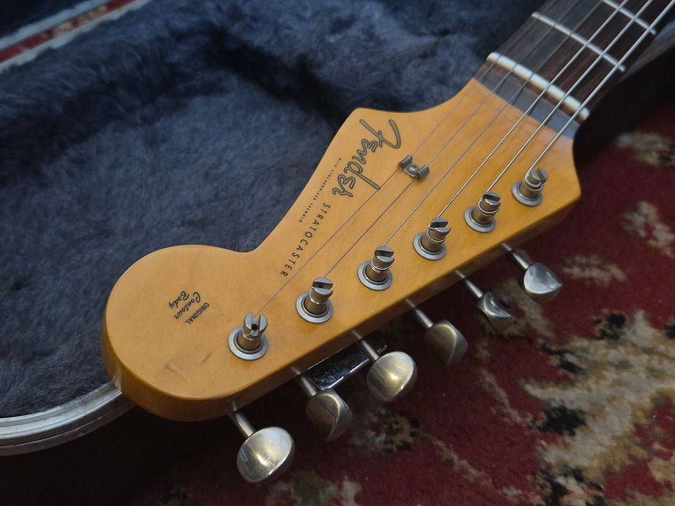 Thumbnail: ☆SOLD☆ Fender Stratocaster MIJ 1962 Reissue Kurt Cobain "Vandelism" Tribute 1991
