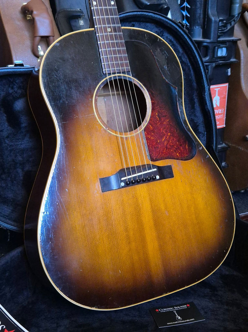 Thumbnail: Gibson J-45 Sunburst 1957