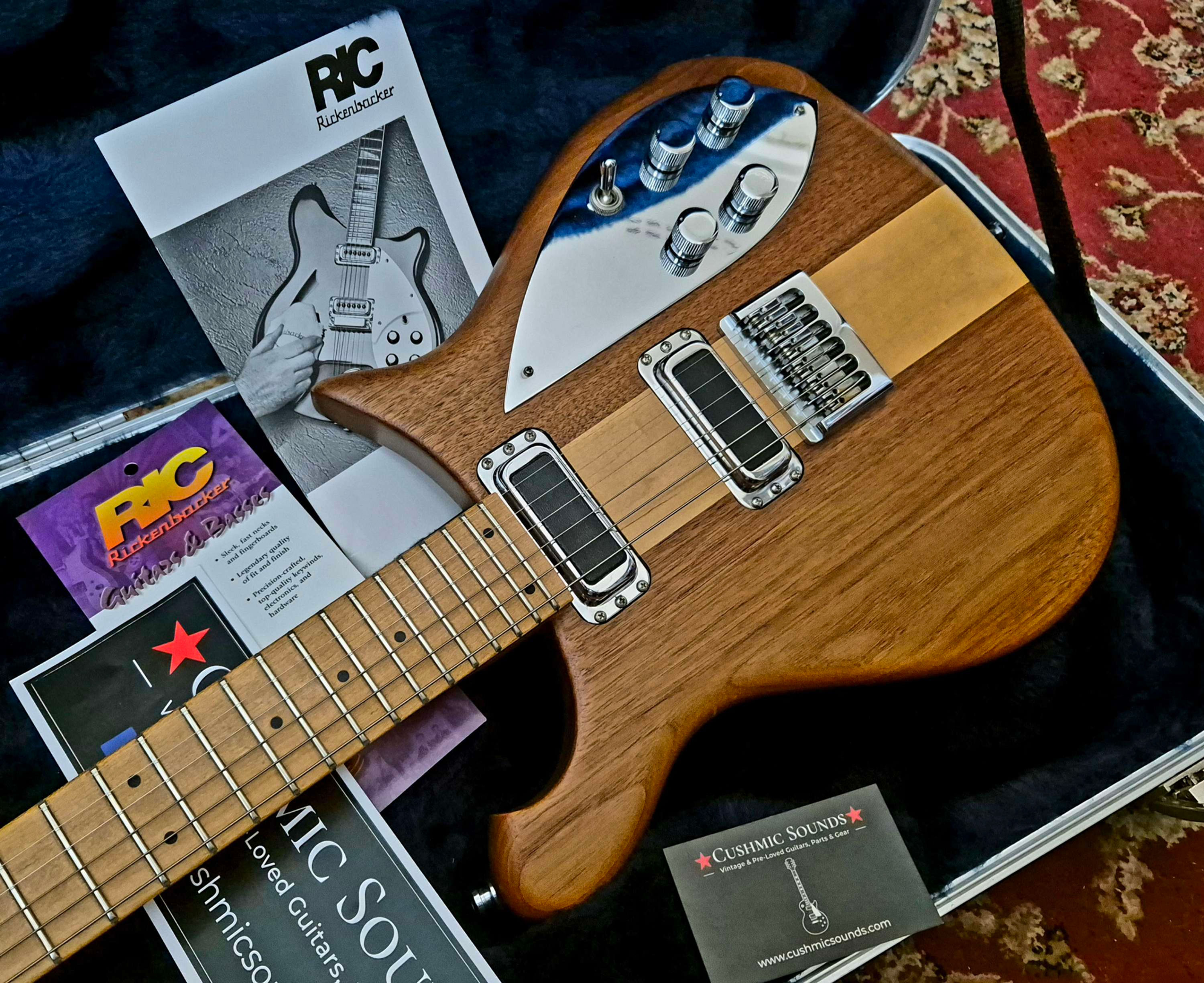 ☆SOLD☆ Rickenbacker Dakota 650D Walnut 2001