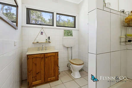 Screenshot 2025-08-26 at 9.20_edited.jpg