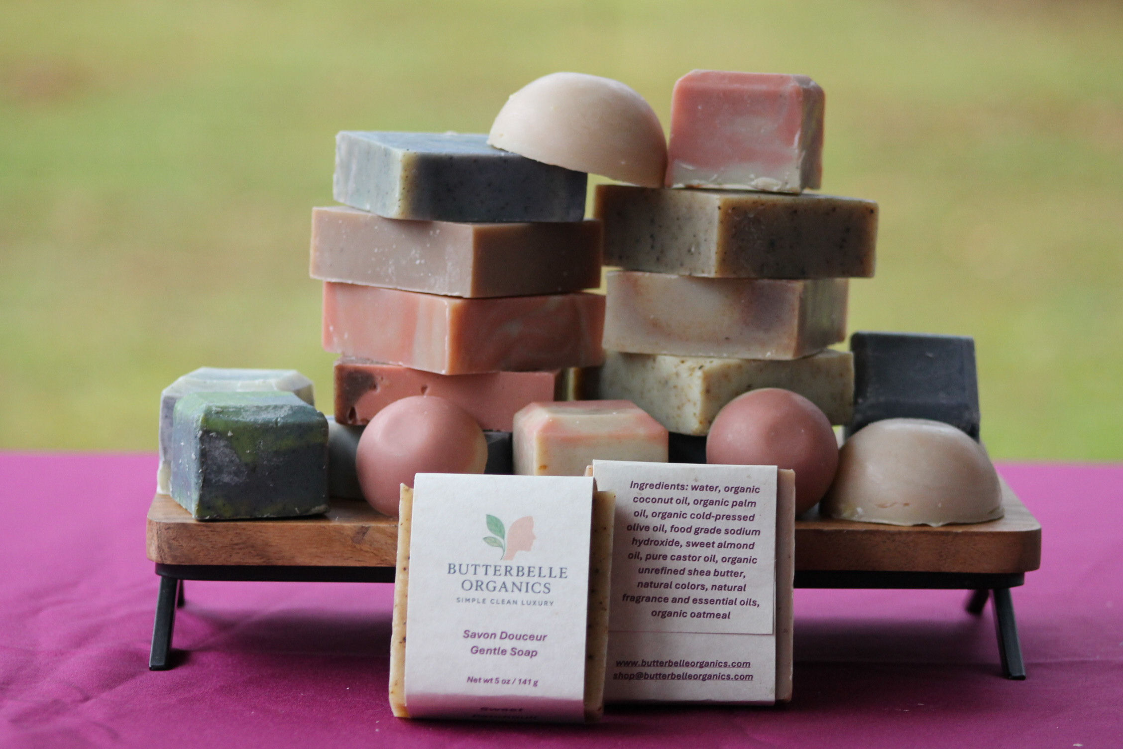 Savon Douceur - Exfoliating Gentle Soap Bar