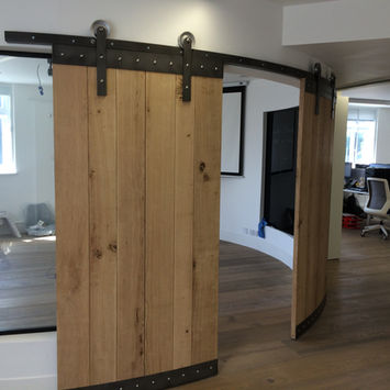 15- Solid Oak Curved Doors._.jpeg