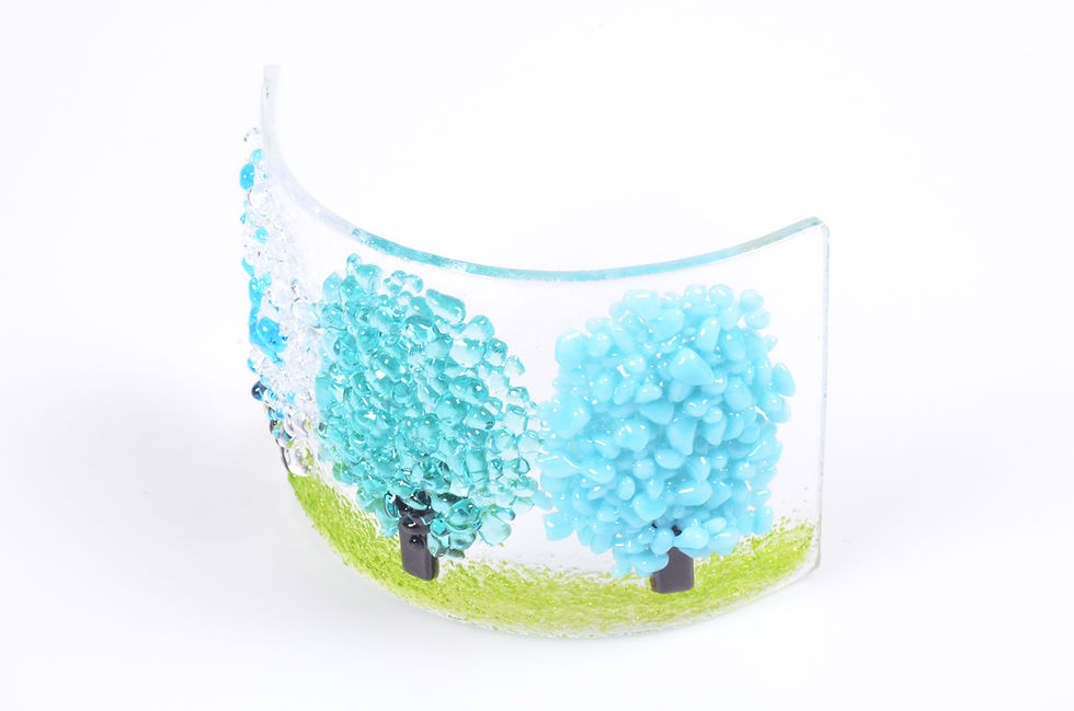 Thumbnail: Blue Gradient Trees Curve