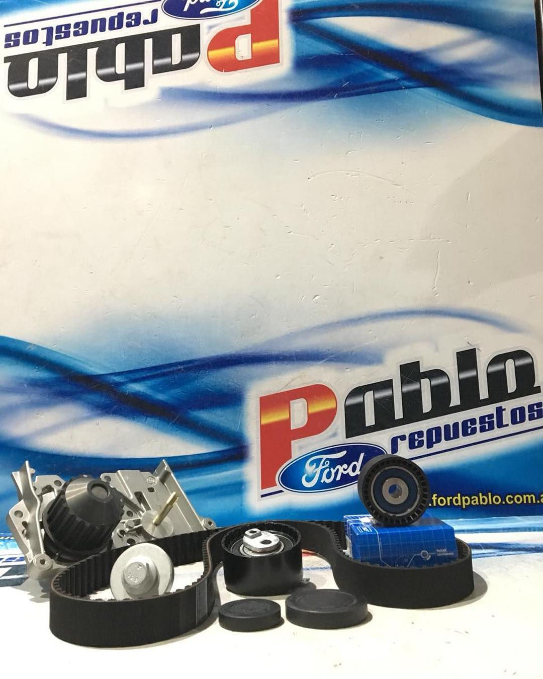 KIT DISTRIBUCION CON BOMBA DE AGUA PARA FOX - SURAN - TREND