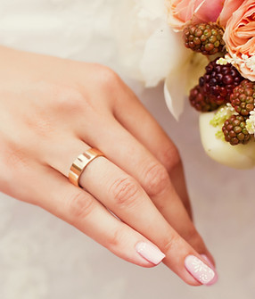 Beautiful Wedding Bouquet_edited.jpg