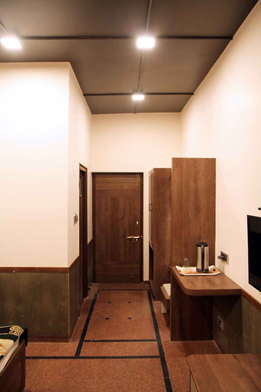 Couple Room Rajdeep Hotel Abu
