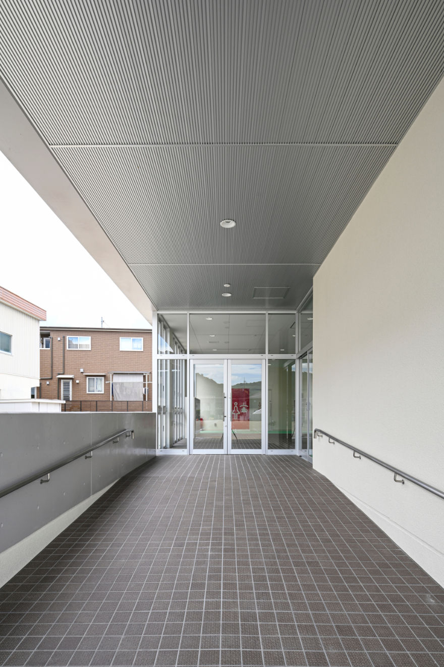 サムネイル： 2022年9月／倉敷市立箭田小学校上屋付プール改築ほか建築工事