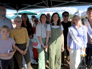 Kaastaarten als aanloop tot Druivenfestival: eerst proeven en keuren, daarna smikkelen