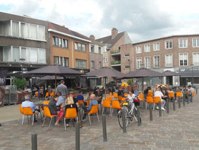 Weer of geen weer, daar zijn de terrasjes weer