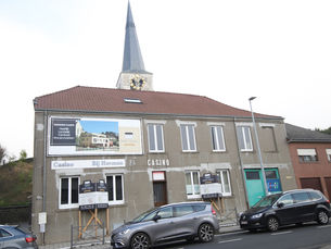 Appartementen en winkelruimte in plaats van café Casino
